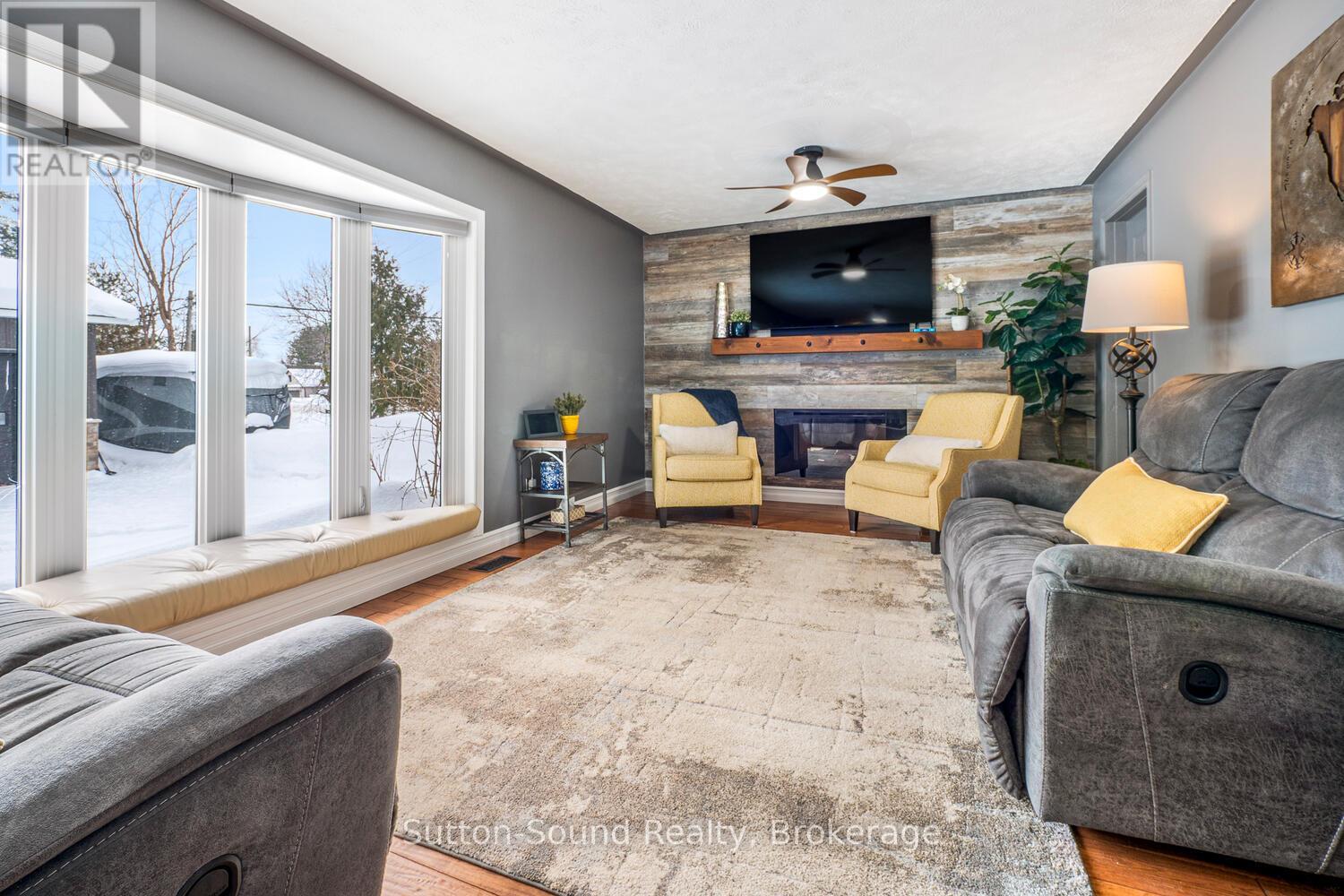 35 Pine Tree Drive, South Bruce Peninsula, Ontario  N0H 1P0 - Photo 20 - X12804744