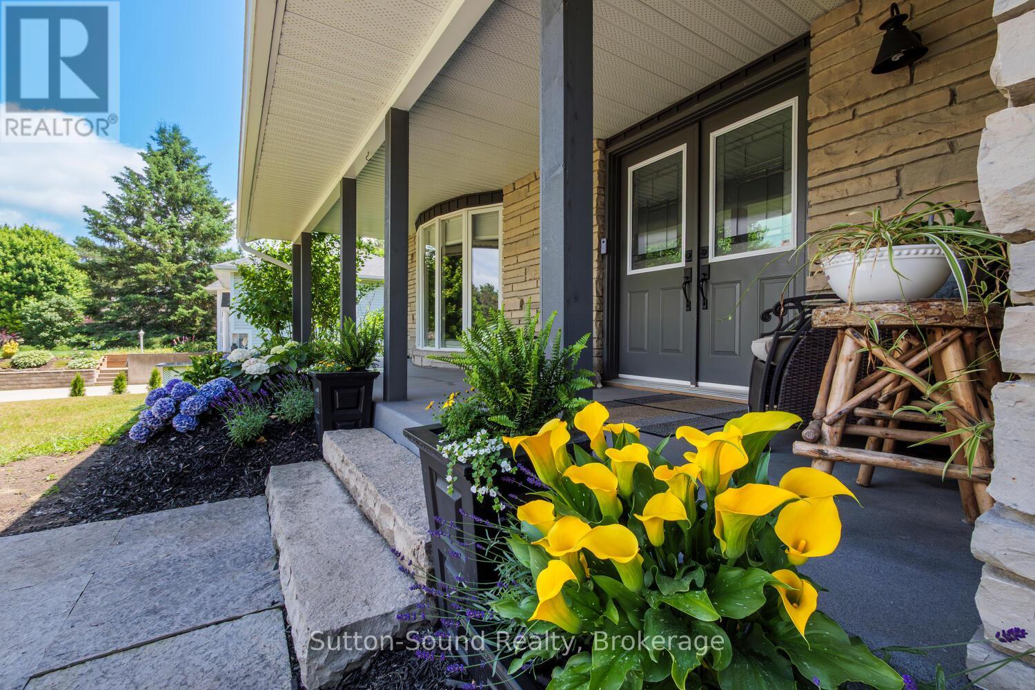 35 Pine Tree Drive, South Bruce Peninsula, Ontario  N0H 1P0 - Photo 8 - X12804744