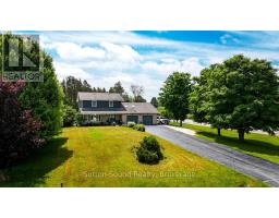 35 PINE TREE DRIVE, South Bruce Peninsula, Ontario