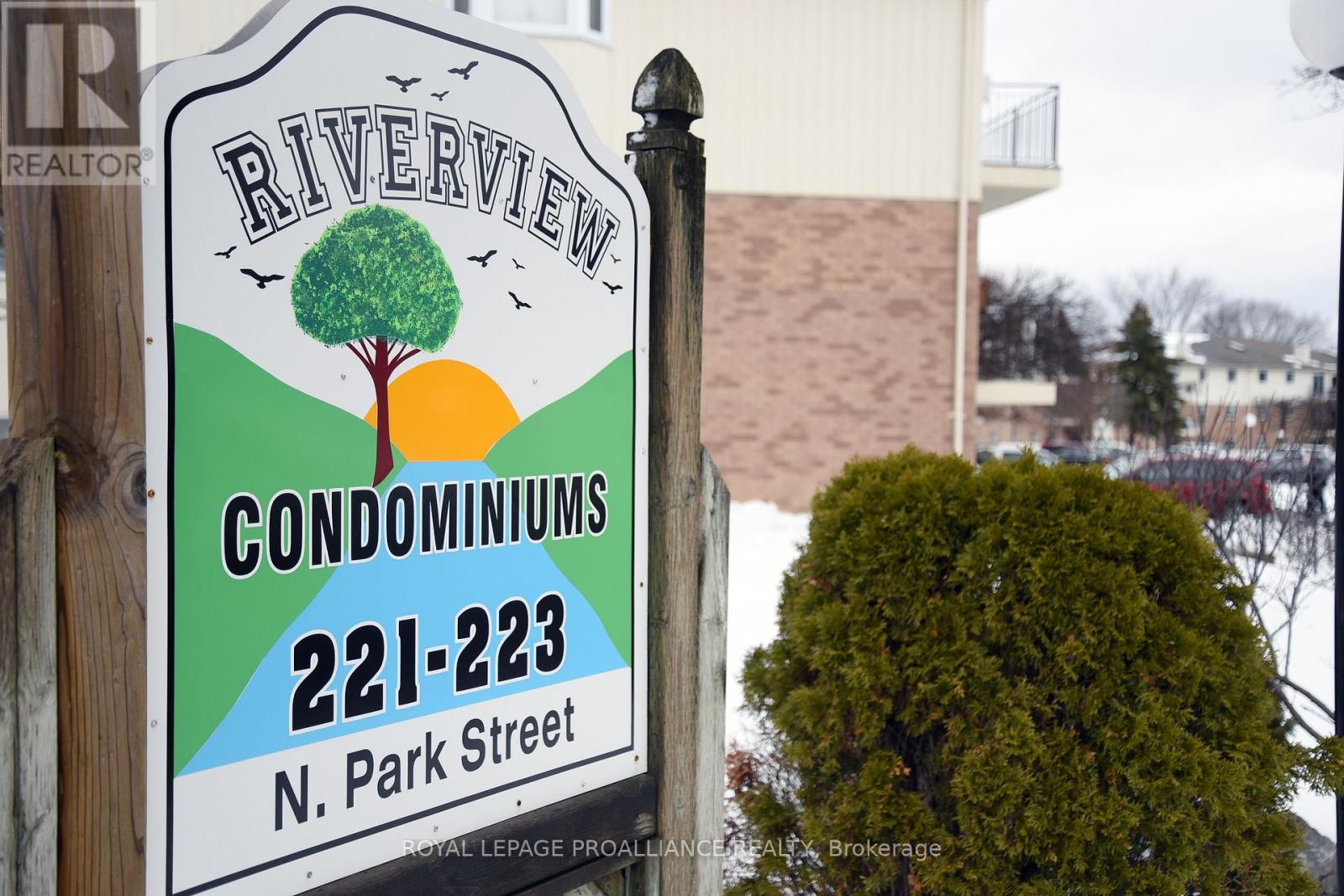 311A - 221 NORTH PARK STREET, Belleville, Ontario