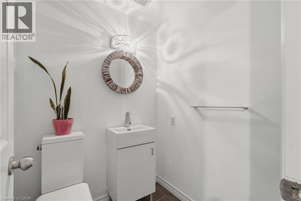 1085 Queen's Boulevard Unit# 6, Kitchener, Ontario  N2M 1B9 - Photo 16 - 40806294