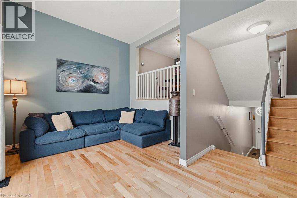 1085 Queen's Boulevard Unit# 6, Kitchener, Ontario  N2M 1B9 - Photo 2 - 40806294