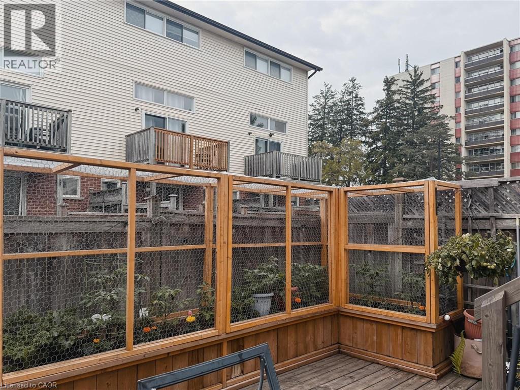 1085 Queen's Boulevard Unit# 6, Kitchener, Ontario  N2M 1B9 - Photo 32 - 40806294