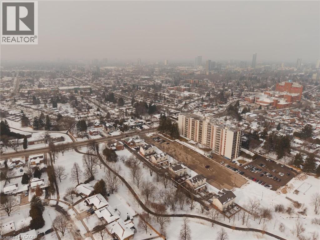 1085 Queen's Boulevard Unit# 6, Kitchener, Ontario  N2M 1B9 - Photo 28 - 40806294