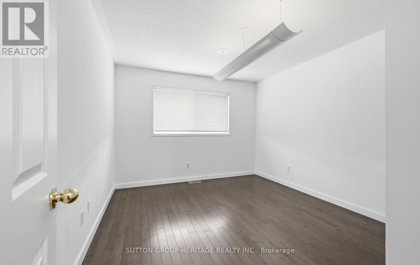 10 Greenhalf Drive, Ajax, Ontario  L1S 7N6 - Photo 14 - E12803210