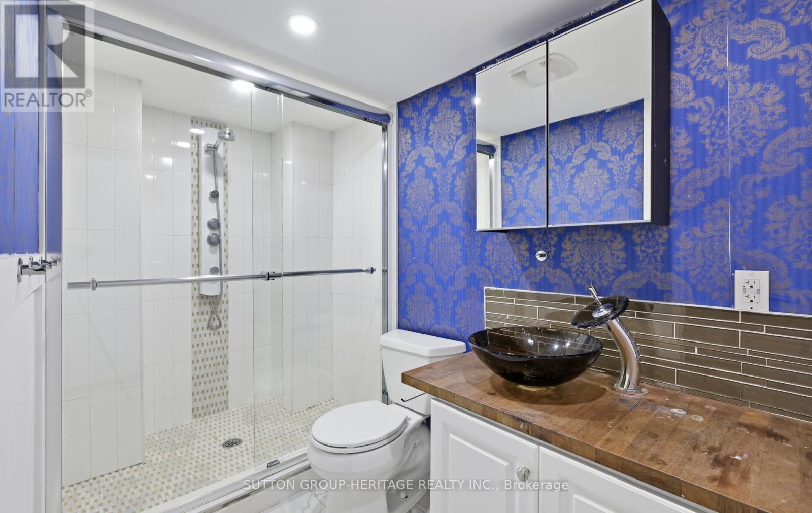 10 Greenhalf Drive, Ajax, Ontario  L1S 7N6 - Photo 22 - E12803210