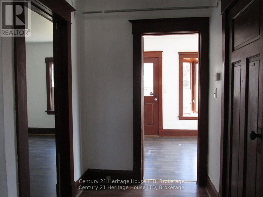 364 Glendale Avenue, St. Catharines, Ontario  L2T 1C1 - Photo 14 - X12804736