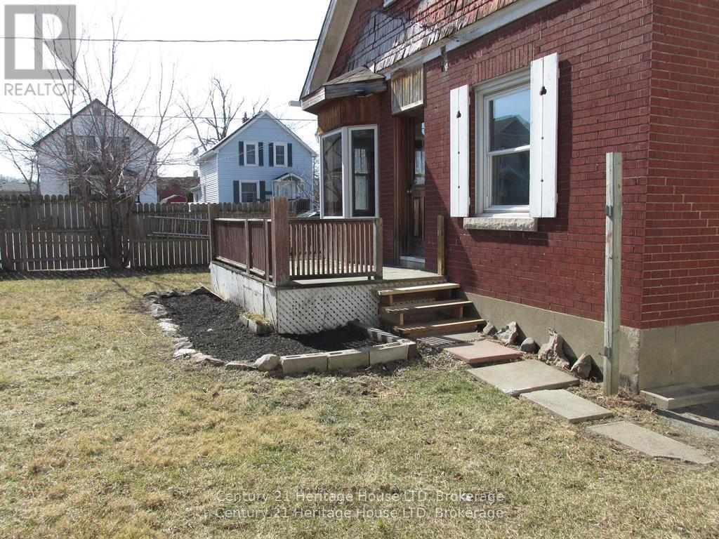 364 Glendale Avenue, St. Catharines, Ontario  L2T 1C1 - Photo 22 - X12804736