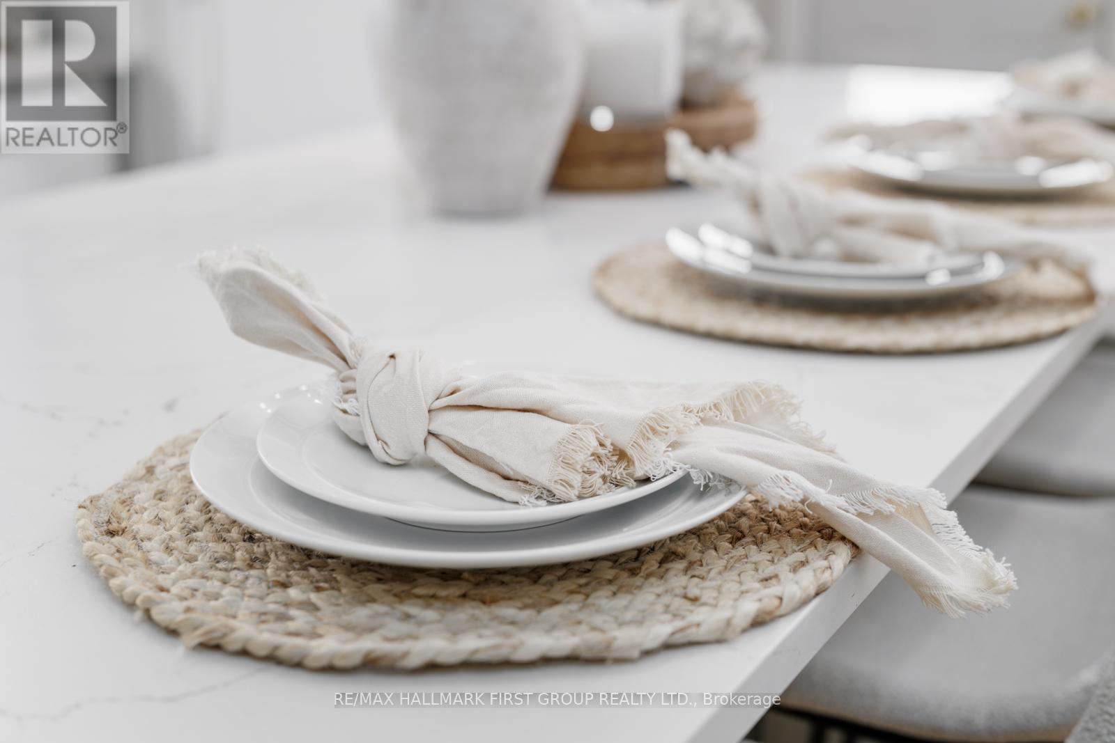 304 Farewell Street, Oshawa, Ontario  L1H 6L9 - Photo 11 - E12804728