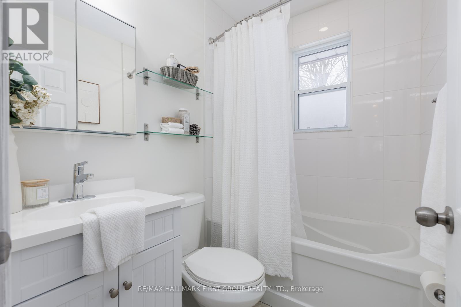 304 Farewell Street, Oshawa, Ontario  L1H 6L9 - Photo 20 - E12804728