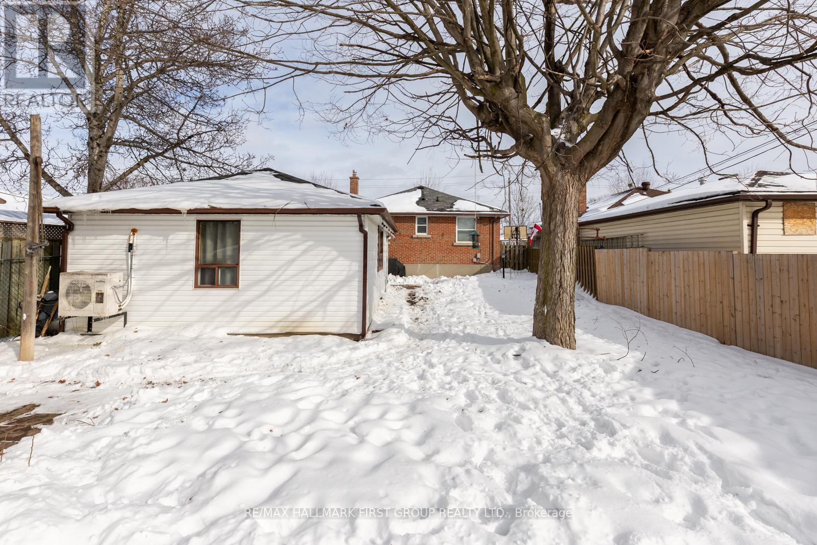 304 Farewell Street, Oshawa, Ontario  L1H 6L9 - Photo 40 - E12804728