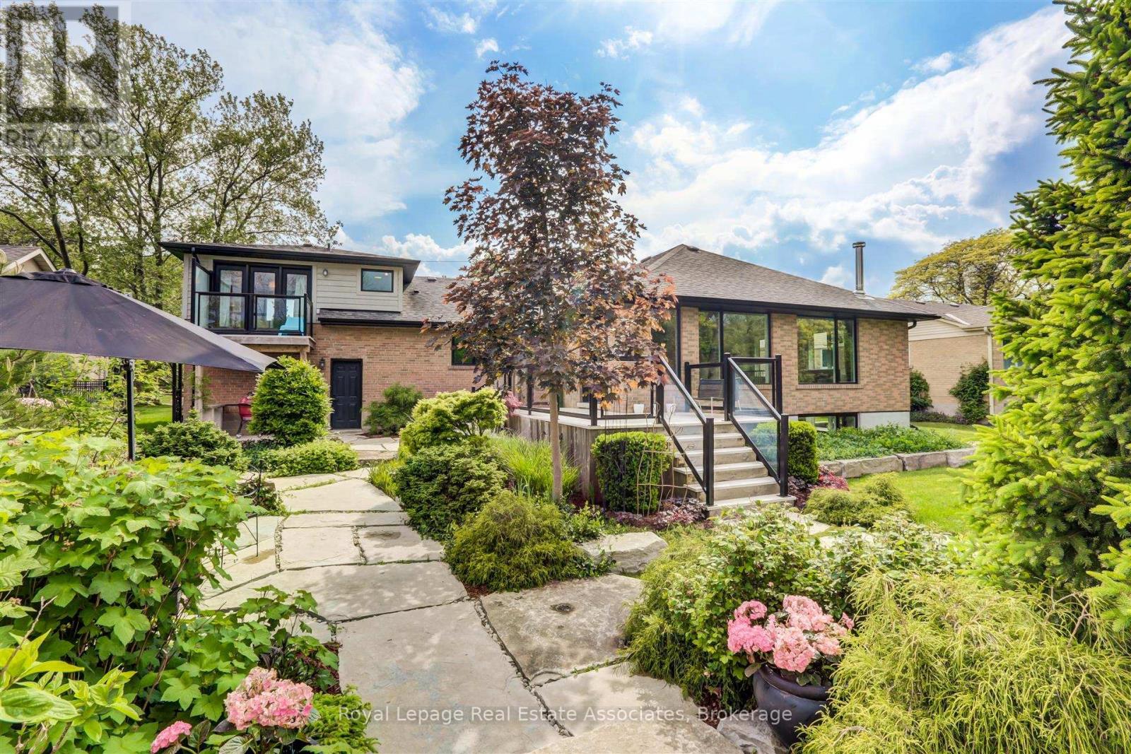 1399 Elaine Trail, Mississauga, Ontario  L5G 3W9 - Photo 35 - W12804722