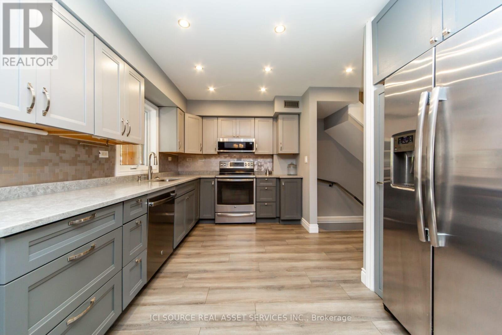 199 Mason Boulevard, Halton Hills, Ontario  L7J 1A7 - Photo 21 - W12804724