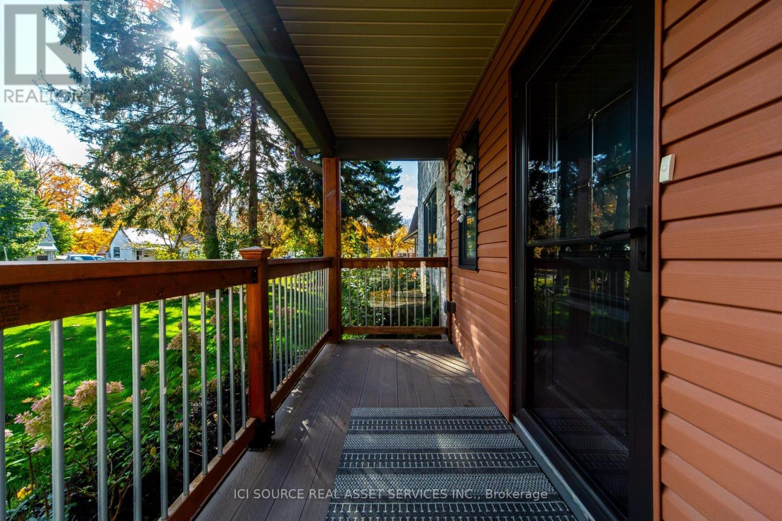 199 Mason Boulevard, Halton Hills, Ontario  L7J 1A7 - Photo 6 - W12804724