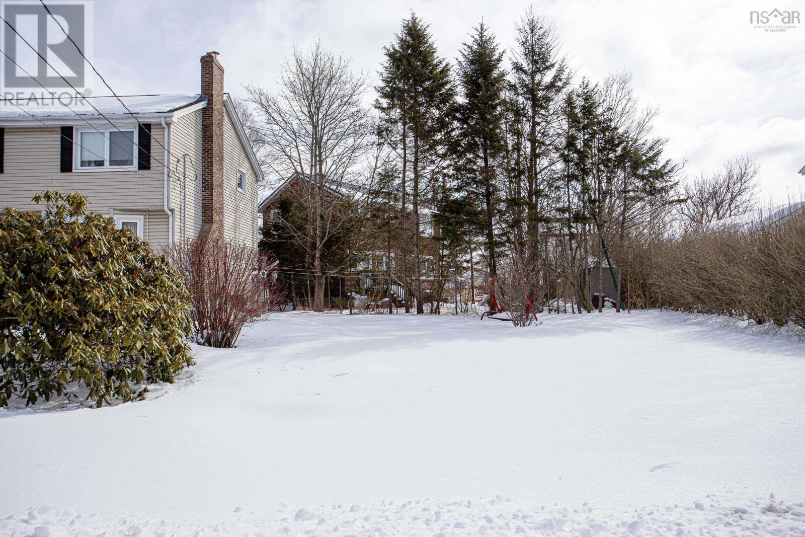 38 Lawson Avenue, Dartmouth, Nova Scotia  B2W 2Z3 - Photo 3 - 202603035