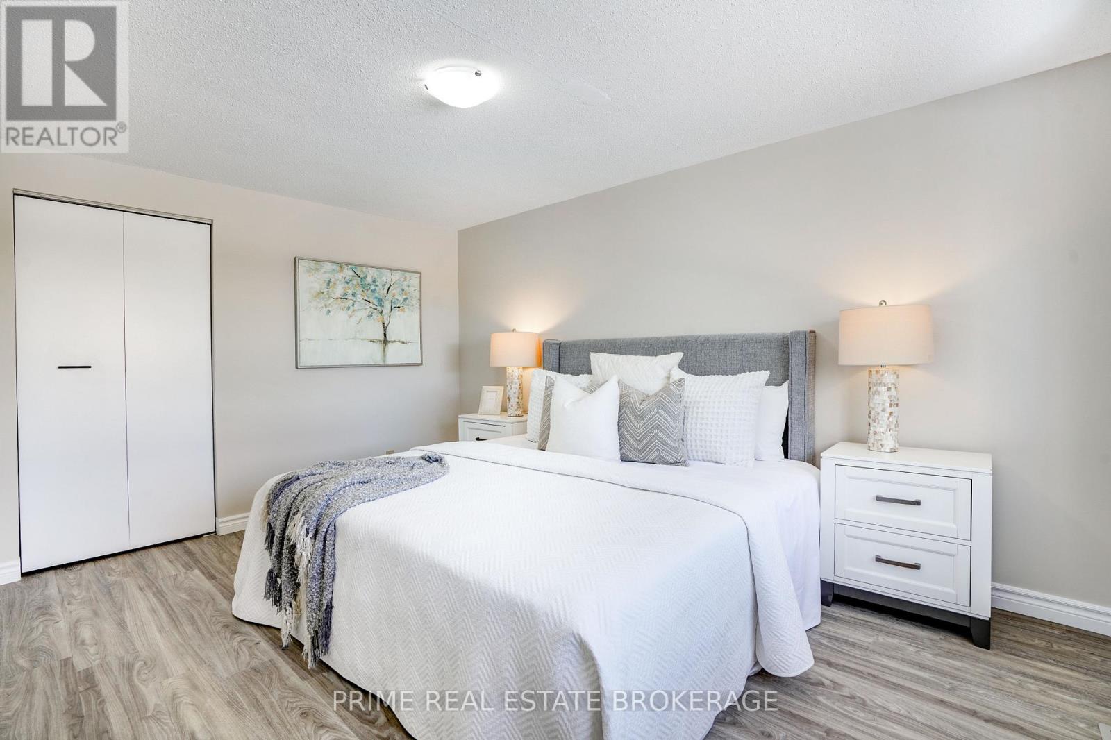 Photo 17 of 34 for 19 - 126 Belmont Drive