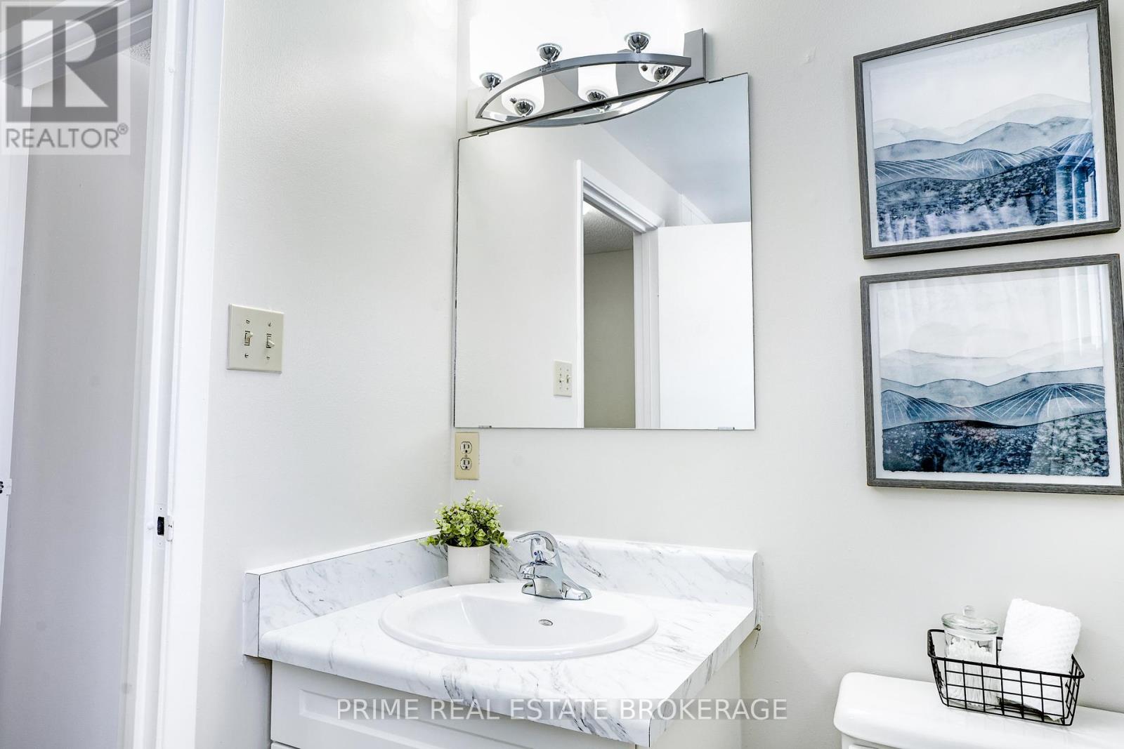 Photo 24 of 34 for 19 - 126 Belmont Drive