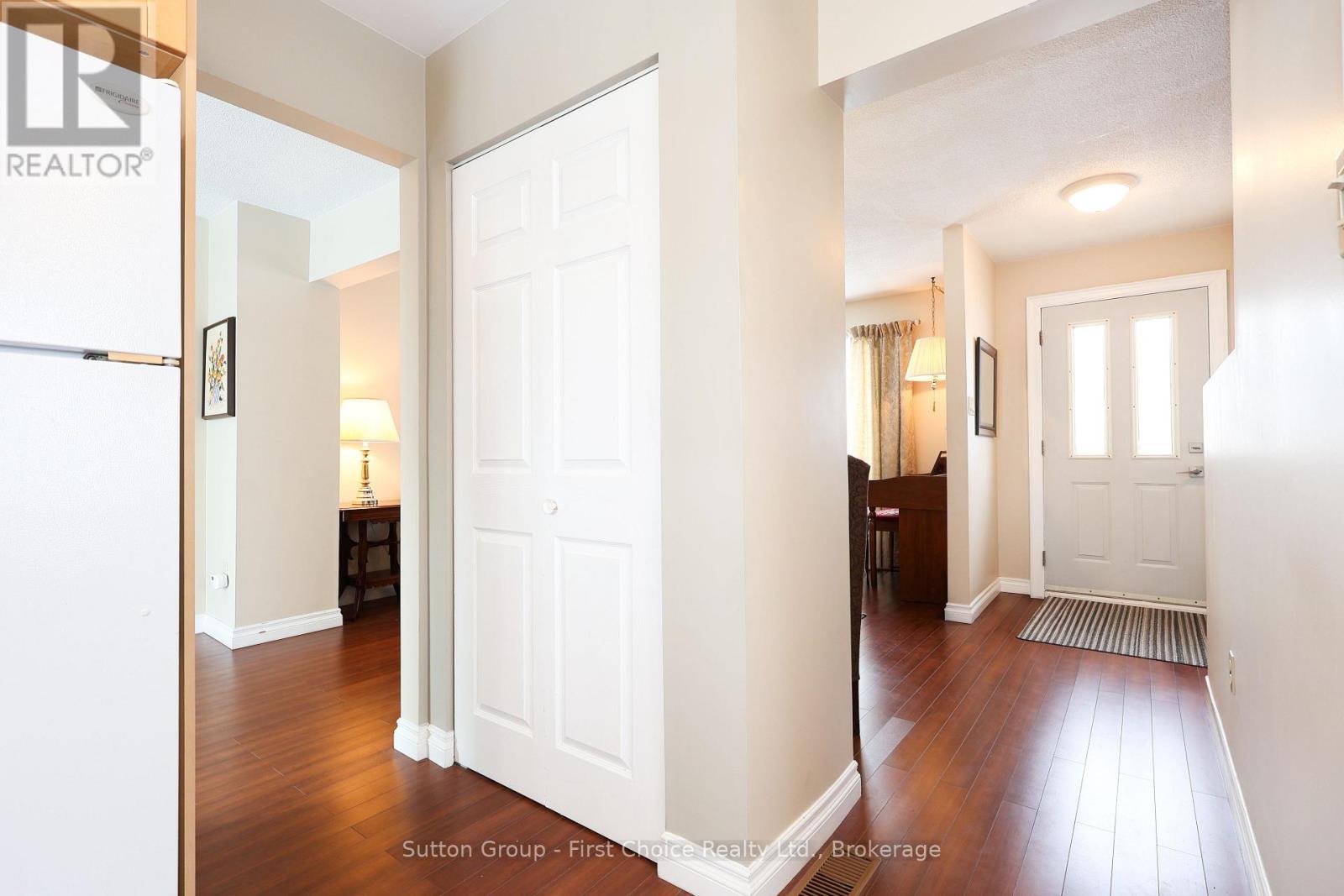 117 Maple Avenue, Stratford, Ontario  N5A 7G8 - Photo 11 - X12804754