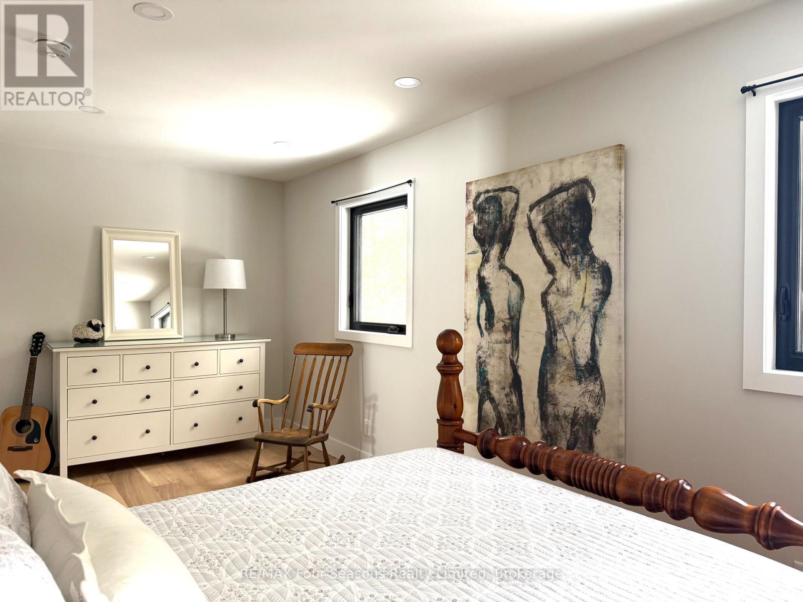 131 Chamonix Crescent, Blue Mountains, Ontario  L9Y 0S7 - Photo 12 - X12804762