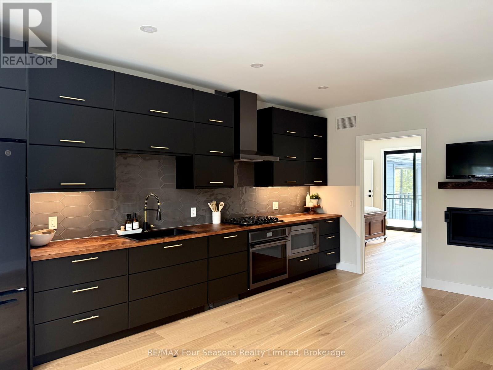 131 Chamonix Crescent, Blue Mountains, Ontario  L9Y 0S7 - Photo 27 - X12804762