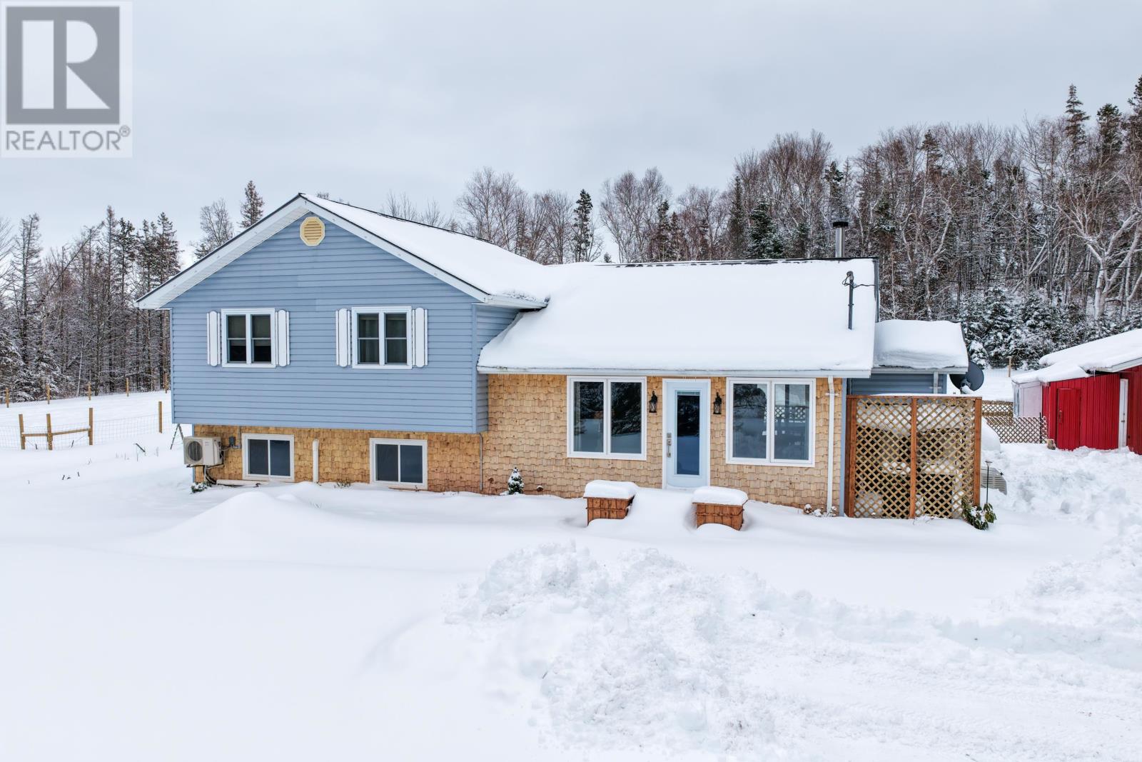 127 Peters Road, Pembroke, Prince Edward Island  C0A 1R0 - Photo 2 - 202601687