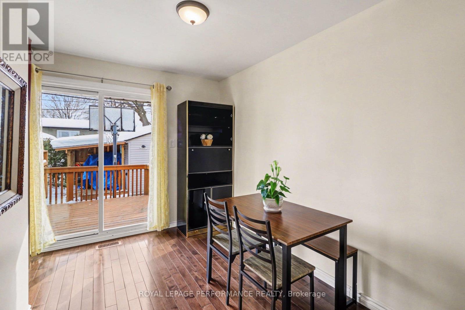 788 Dickens Avenue, Ottawa, Ontario  K1G 2X8 - Photo 11 - X12804756