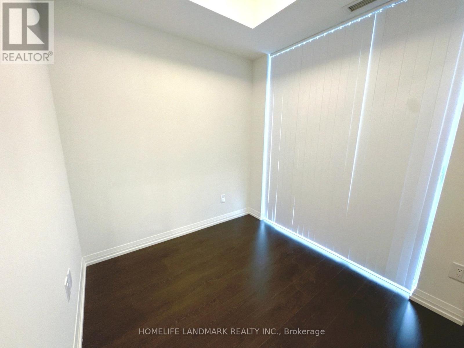 4701 - 8 Widmer Street, Toronto, Ontario  M5V 2E7 - Photo 8 - C12804774