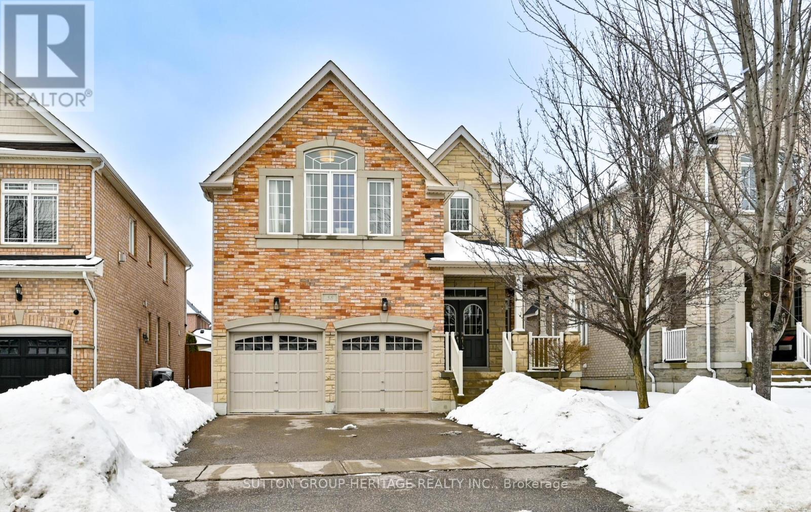 58 MEDLAND AVENUE, Whitby, Ontario