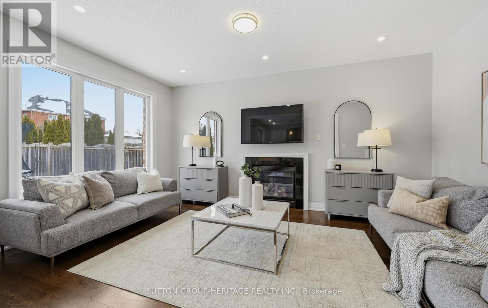 58 Medland Avenue, Whitby, Ontario  L1P 0A9 - Photo 18 - E12804748