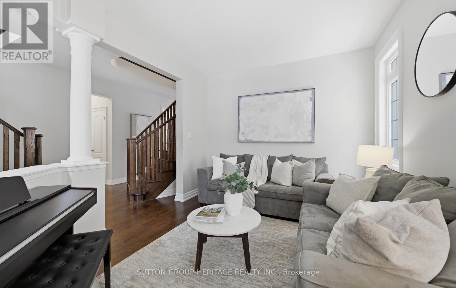 58 Medland Avenue, Whitby, Ontario  L1P 0A9 - Photo 6 - E12804748