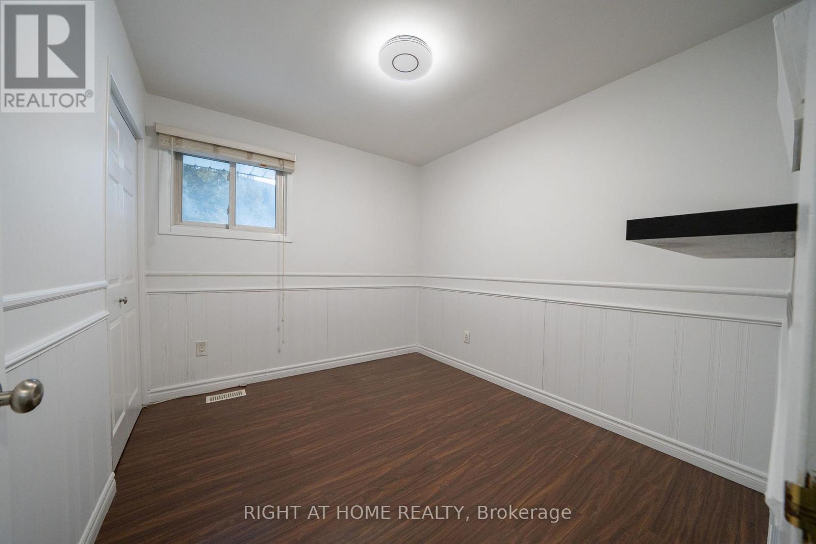 4451 Bennett Road, Burlington, Ontario  L7L 1Y5 - Photo 13 - W12804760