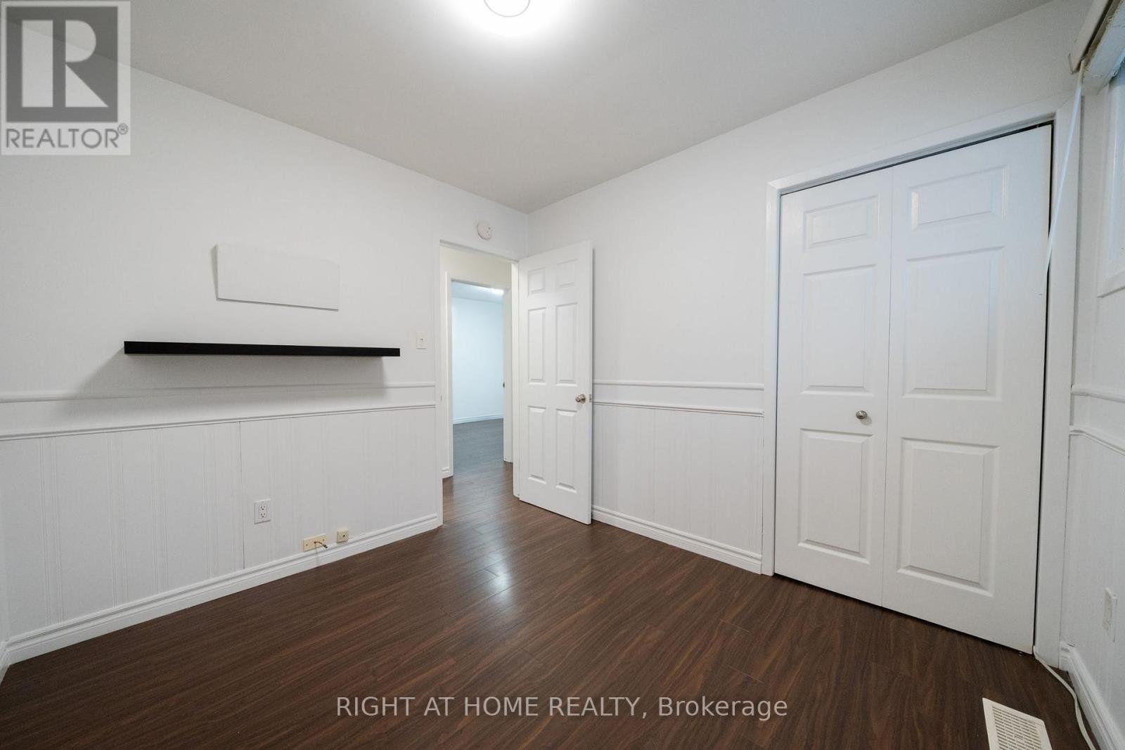 4451 Bennett Road, Burlington, Ontario  L7L 1Y5 - Photo 14 - W12804760