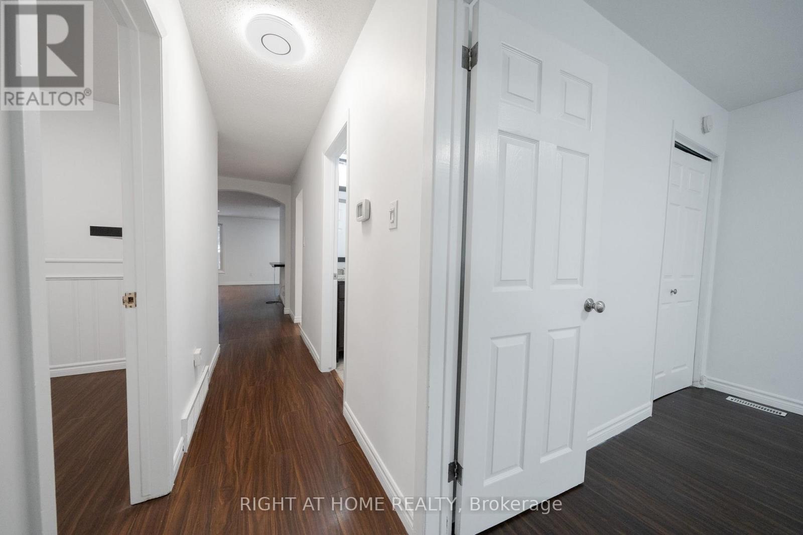 4451 Bennett Road, Burlington, Ontario  L7L 1Y5 - Photo 15 - W12804760