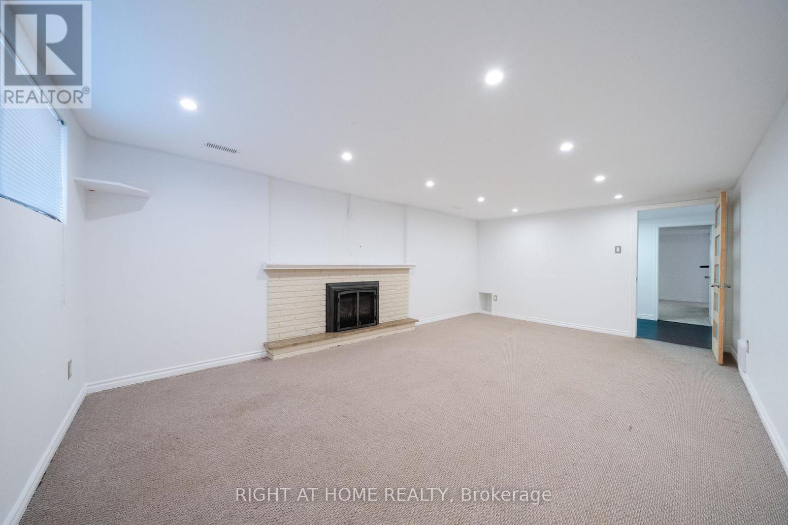 4451 Bennett Road, Burlington, Ontario  L7L 1Y5 - Photo 22 - W12804760