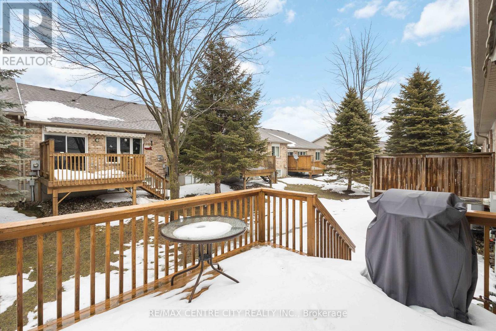 10 - 620 Thistlewood Drive, London North, Ontario  N5X 0A9 - Photo 42 - X12801086