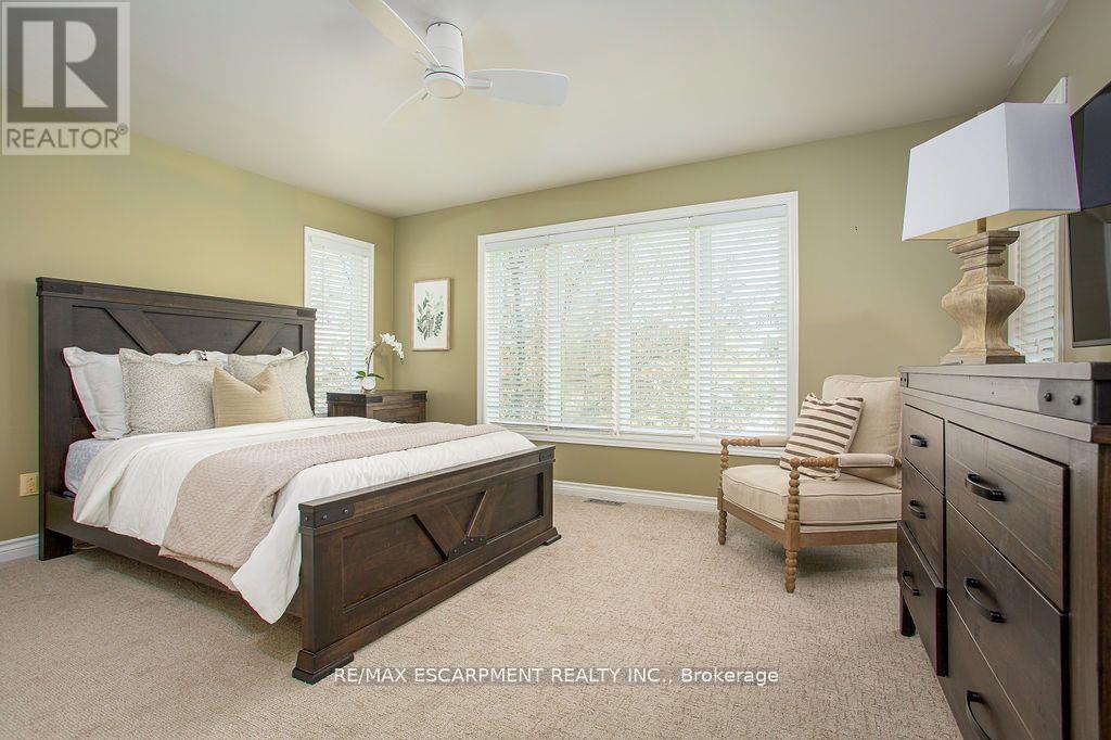 27 Blackberry Place, Hamilton, Ontario  L0R 1H2 - Photo 32 - X12804764