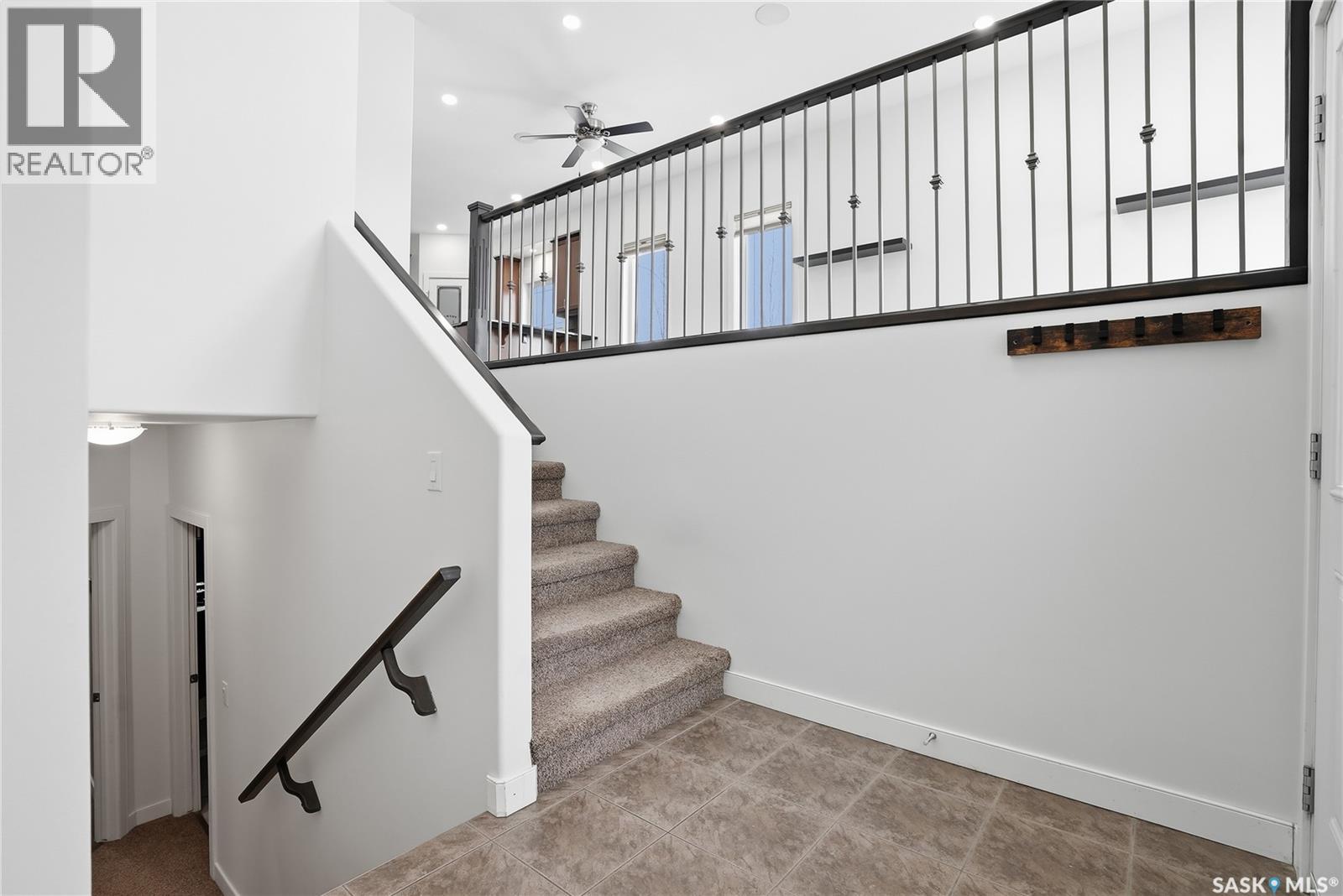 255 Werschner Crescent, Saskatoon, Saskatchewan  S7V 0E1 - Photo 3 - SK028907