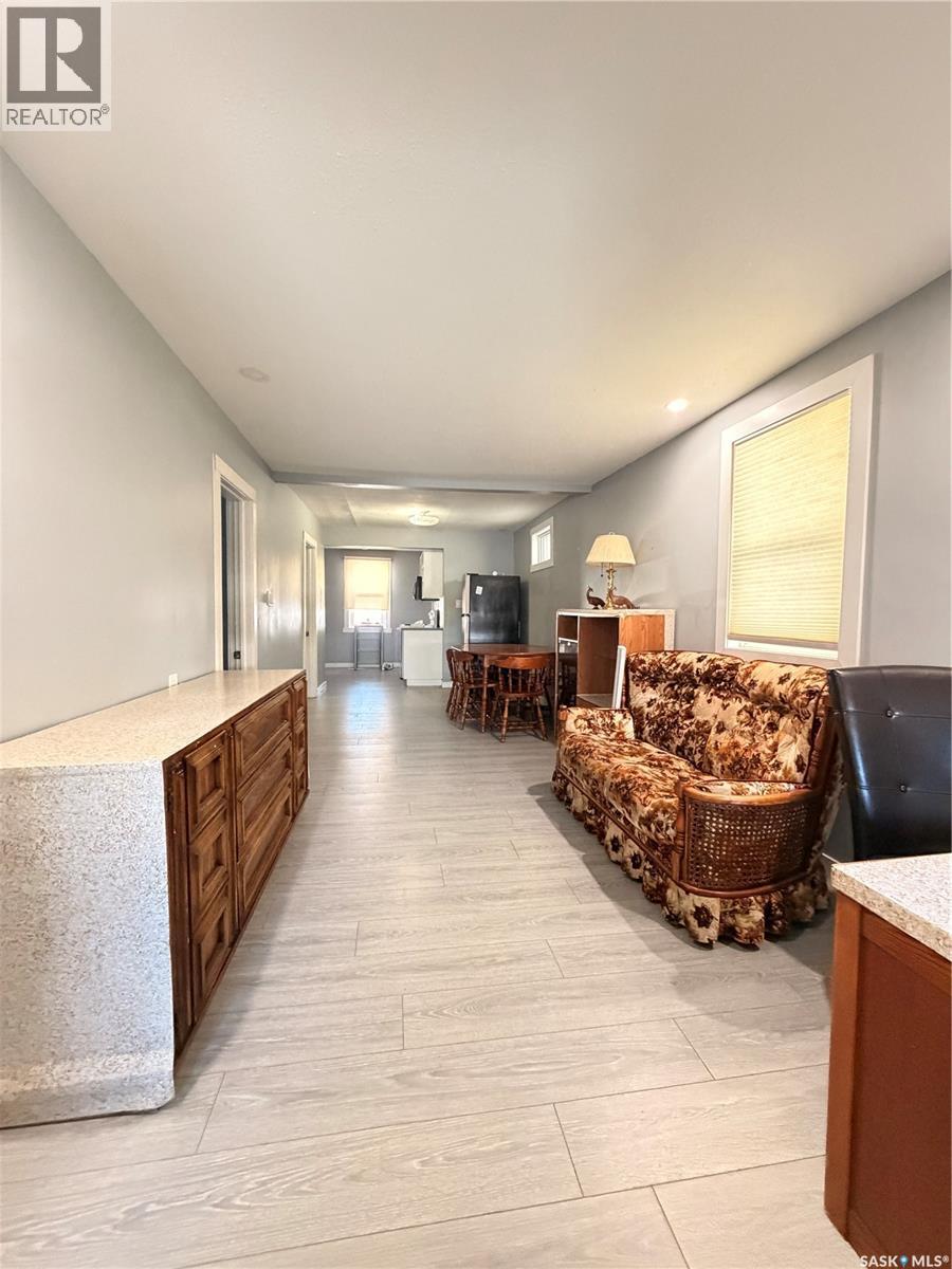 1605 Retallack Street, Regina, Saskatchewan  S4T 2J6 - Photo 4 - SK028827