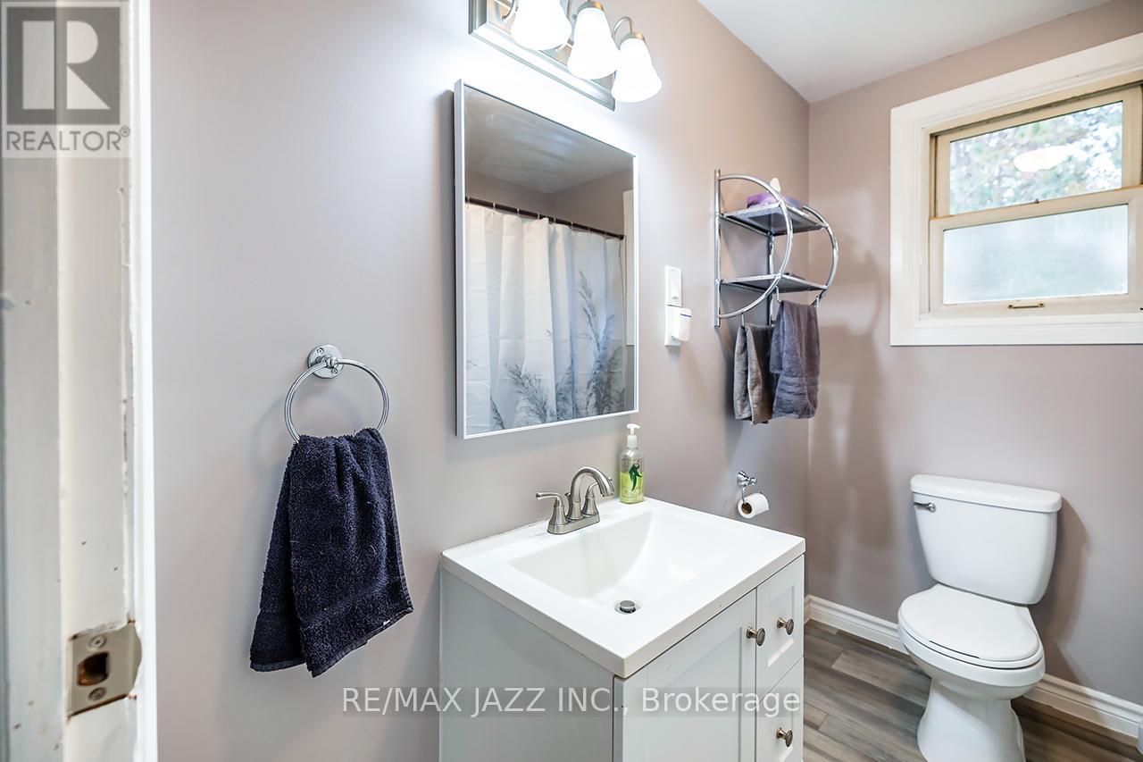 134 Day Drive, Kawartha Lakes, Ontario  L3V 6H5 - Photo 27 - X12804786