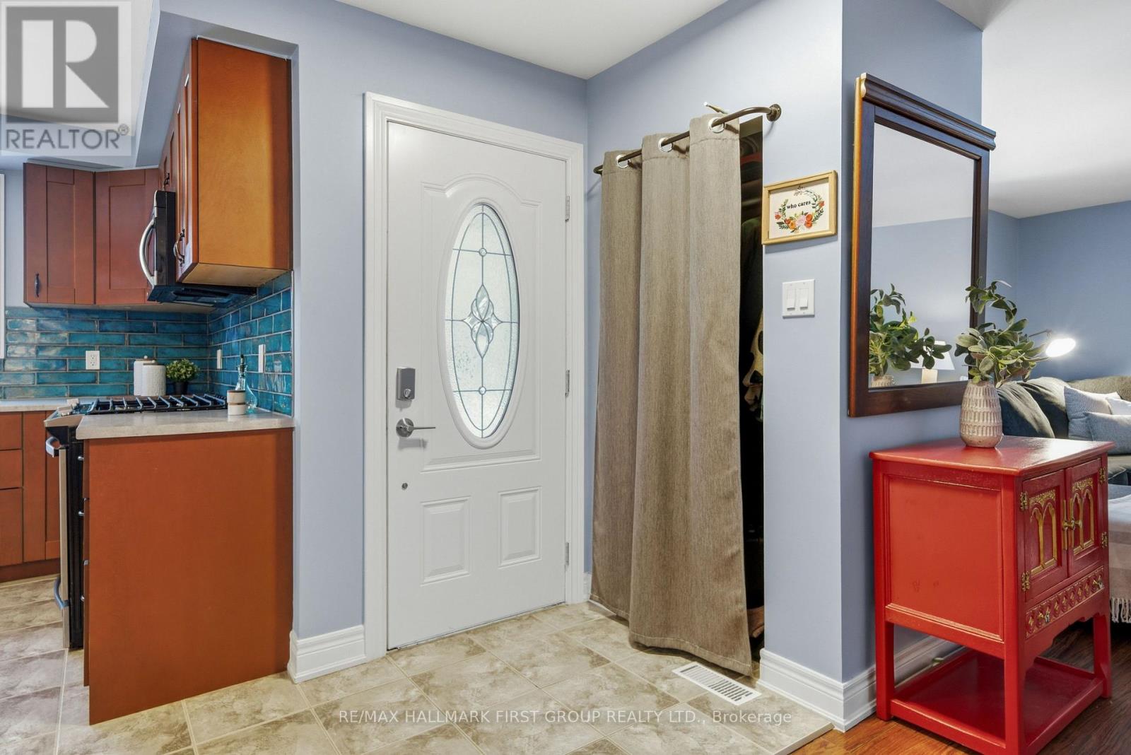 567 Westwood Drive, Cobourg, Ontario  K9A 4P5 - Photo 4 - X12804788