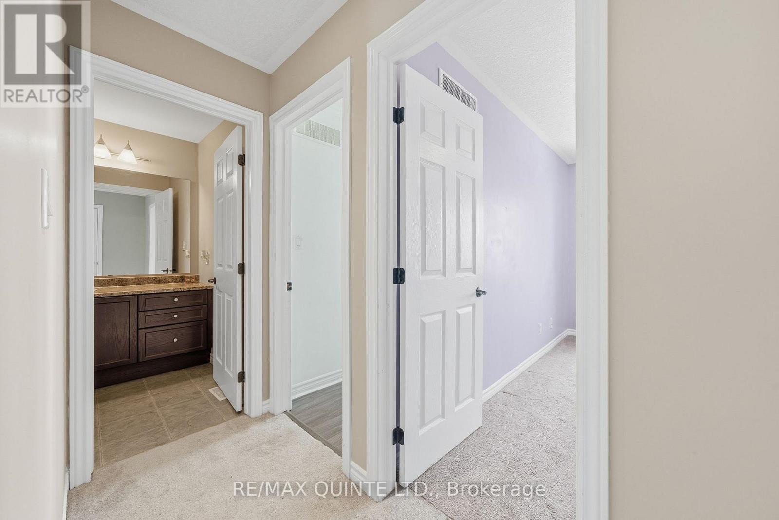 115 Simurda Court, Loyalist, Ontario  K7N 1Y7 - Photo 27 - X12804812