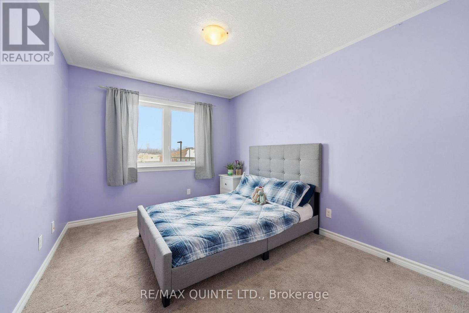 115 Simurda Court, Loyalist, Ontario  K7N 1Y7 - Photo 28 - X12804812