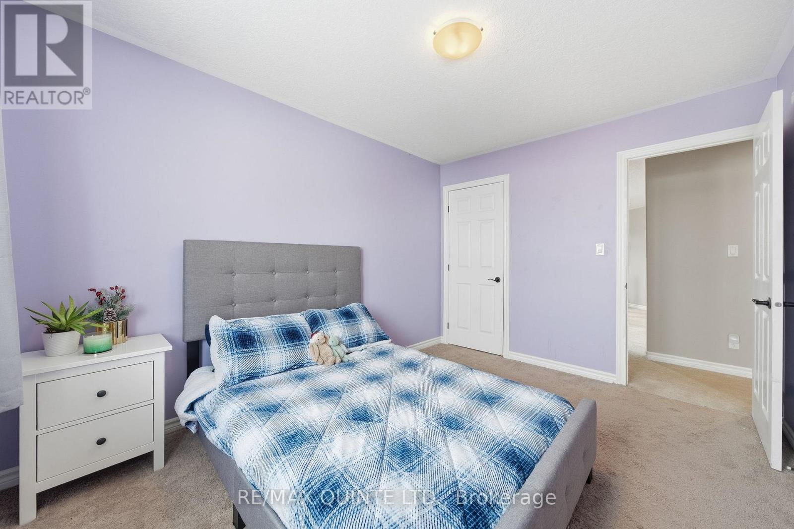 115 Simurda Court, Loyalist, Ontario  K7N 1Y7 - Photo 29 - X12804812