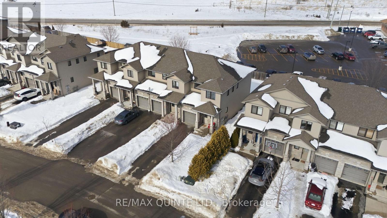 115 Simurda Court, Loyalist, Ontario  K7N 1Y7 - Photo 44 - X12804812