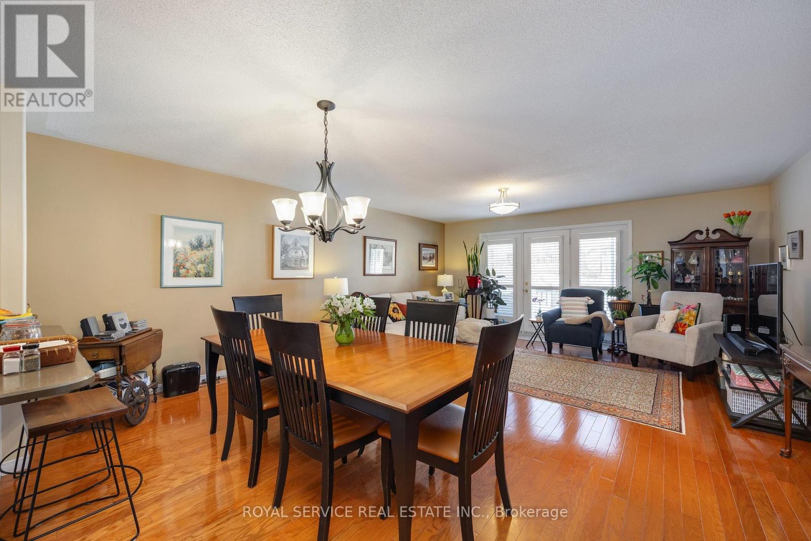 6 - 877 Wentworth Street, Peterborough, Ontario  K9J 8R7 - Photo 13 - X12804840