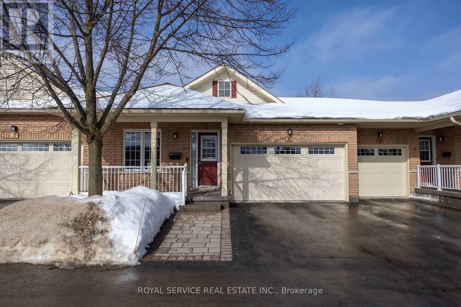 6 - 877 Wentworth Street, Peterborough, Ontario  K9J 8R7 - Photo 3 - X12804840