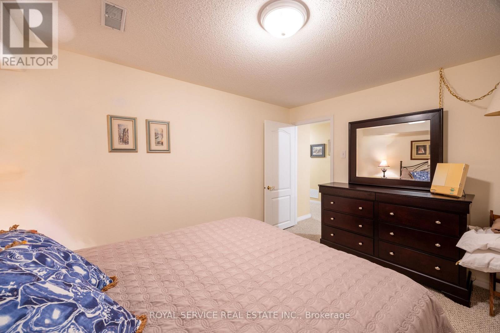 6 - 877 Wentworth Street, Peterborough, Ontario  K9J 8R7 - Photo 31 - X12804840