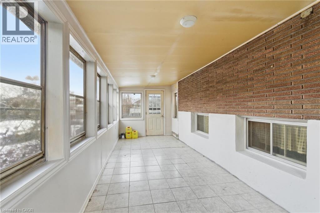 143 Aberdeen Street, Fort Erie, Ontario  L2A 3Y4 - Photo 21 - 40791766