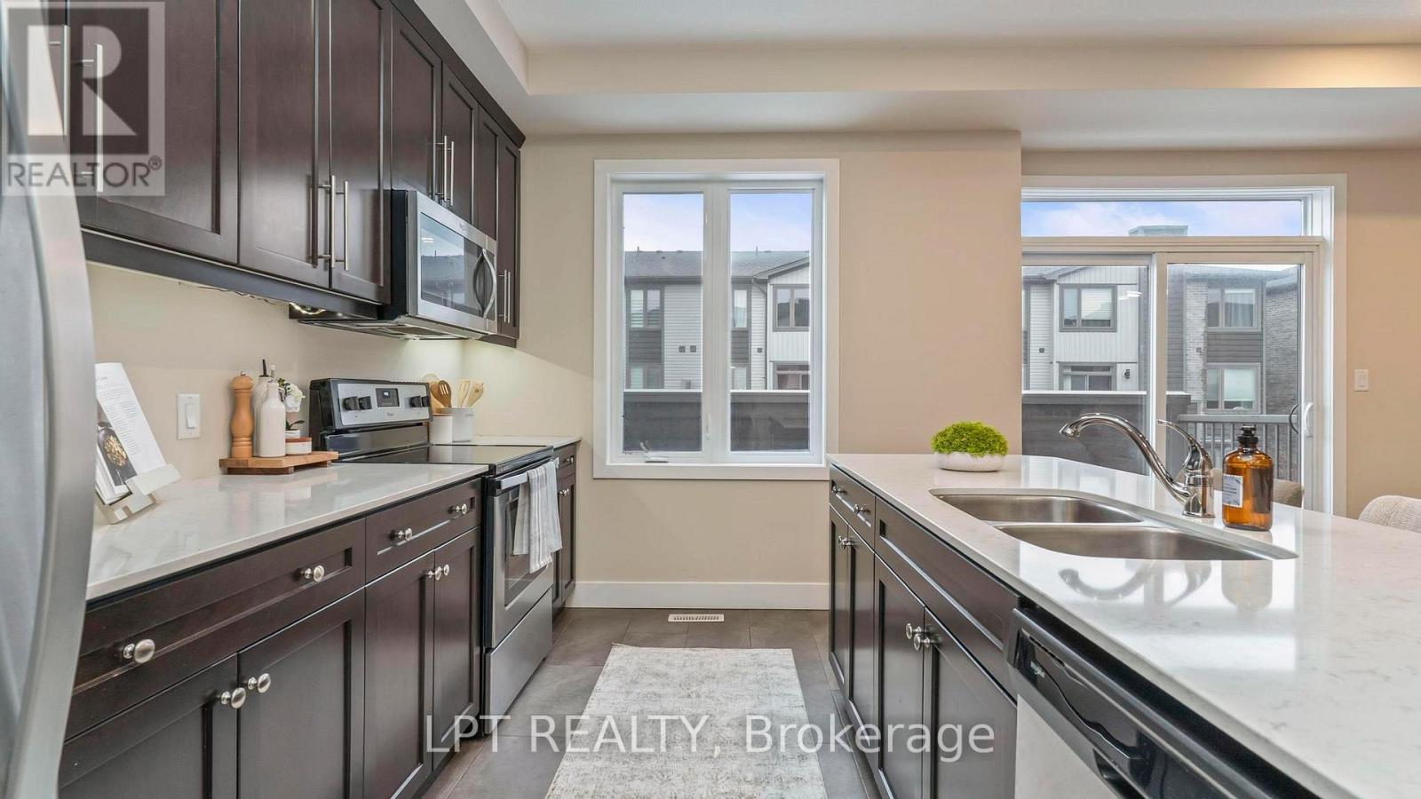 110 - 1960 Dalmagarry Road, London North (North E), Ontario  N6G 0T8 - Photo 14 - X12804824