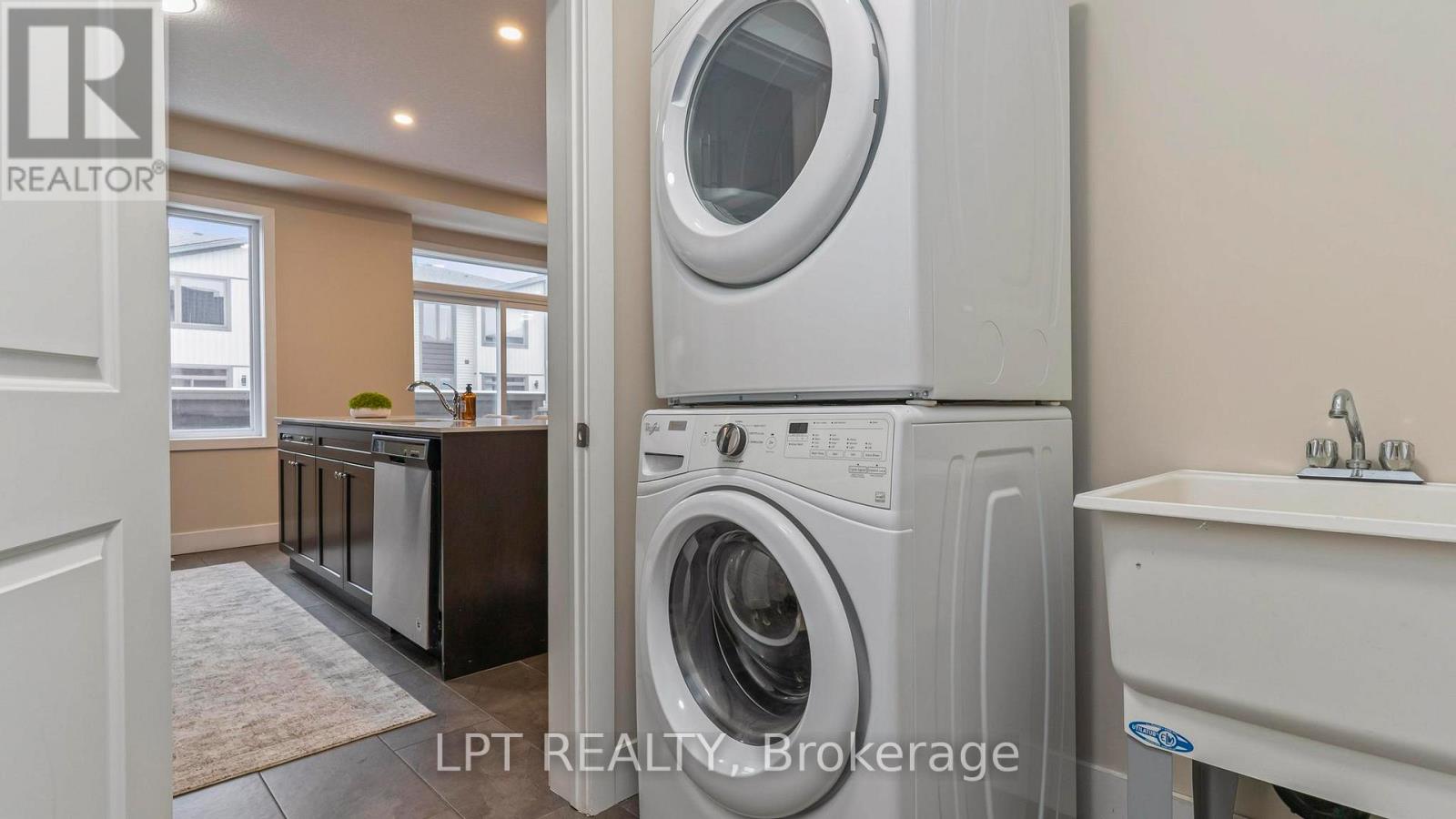 110 - 1960 Dalmagarry Road, London North (North E), Ontario  N6G 0T8 - Photo 17 - X12804824